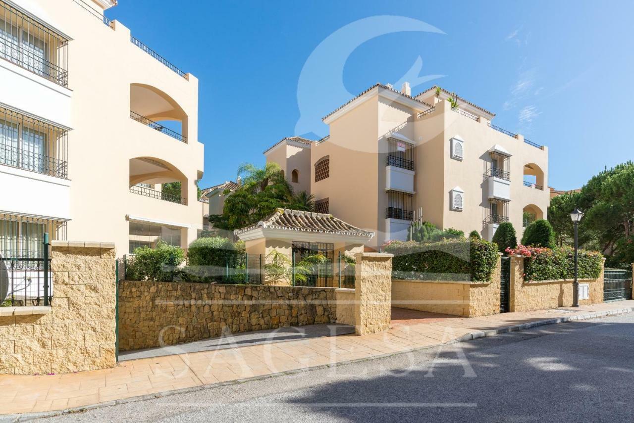 Hacienda Playa Apartment Марбеля Екстериор снимка