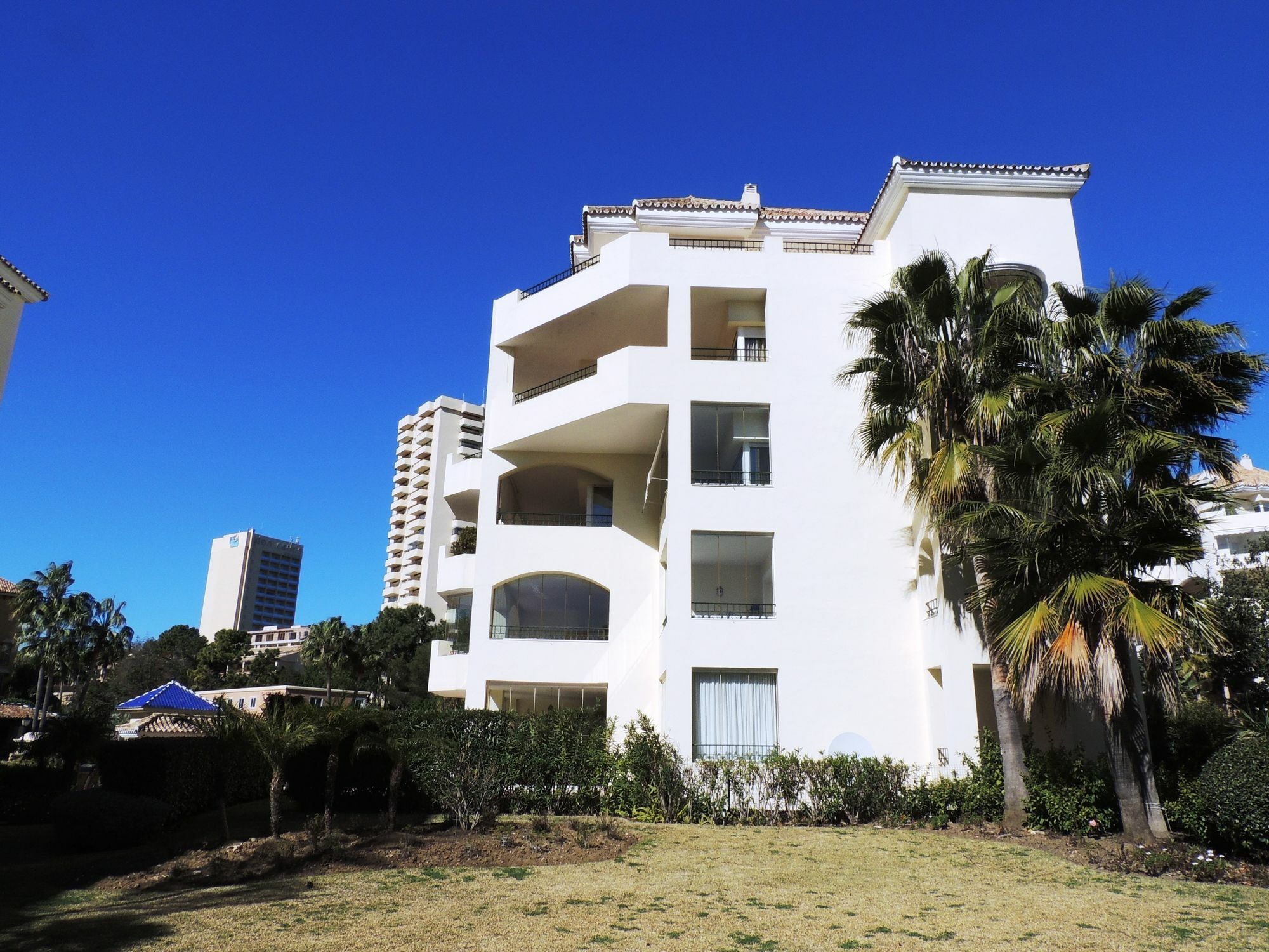 Hacienda Playa Apartment Марбеля Екстериор снимка
